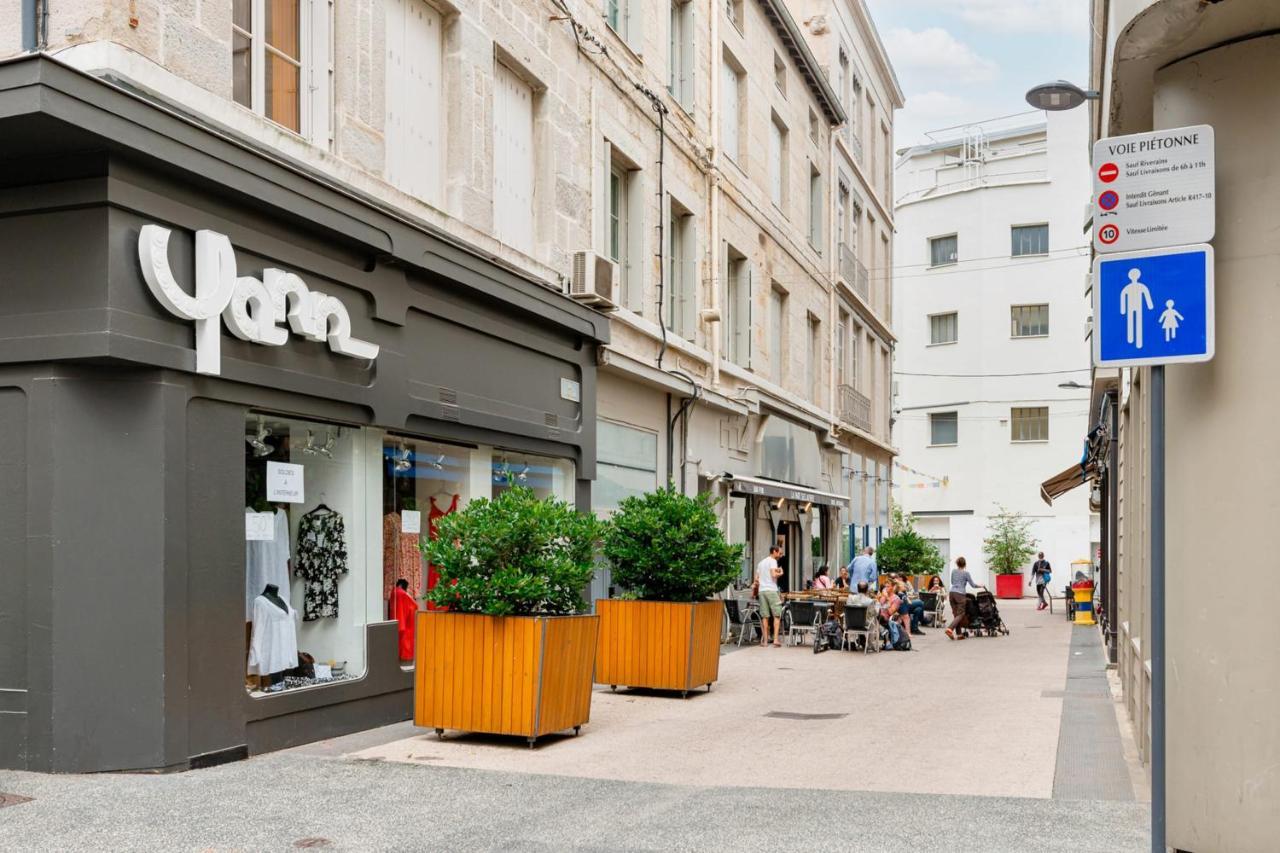 Beige Hospitalite - Elia Love Loft Centre Ville Saint-Etienne  Exterior foto